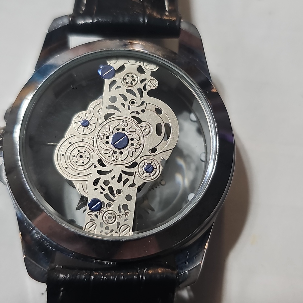 Black Leather Strap Unique Watch - Picture 2 of 5